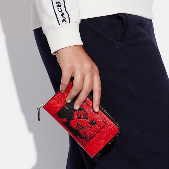 BNWT Coach Disney Mickey Mouse X Keith Haring Medium Id Zip Wallet C6909 - Picture 2 of 3